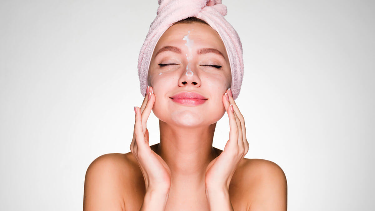 PROMOCION -LIMPIEZA FACIAL CON AQUAPURE Y MASCARA DE HIDRATACION INTENSIVA